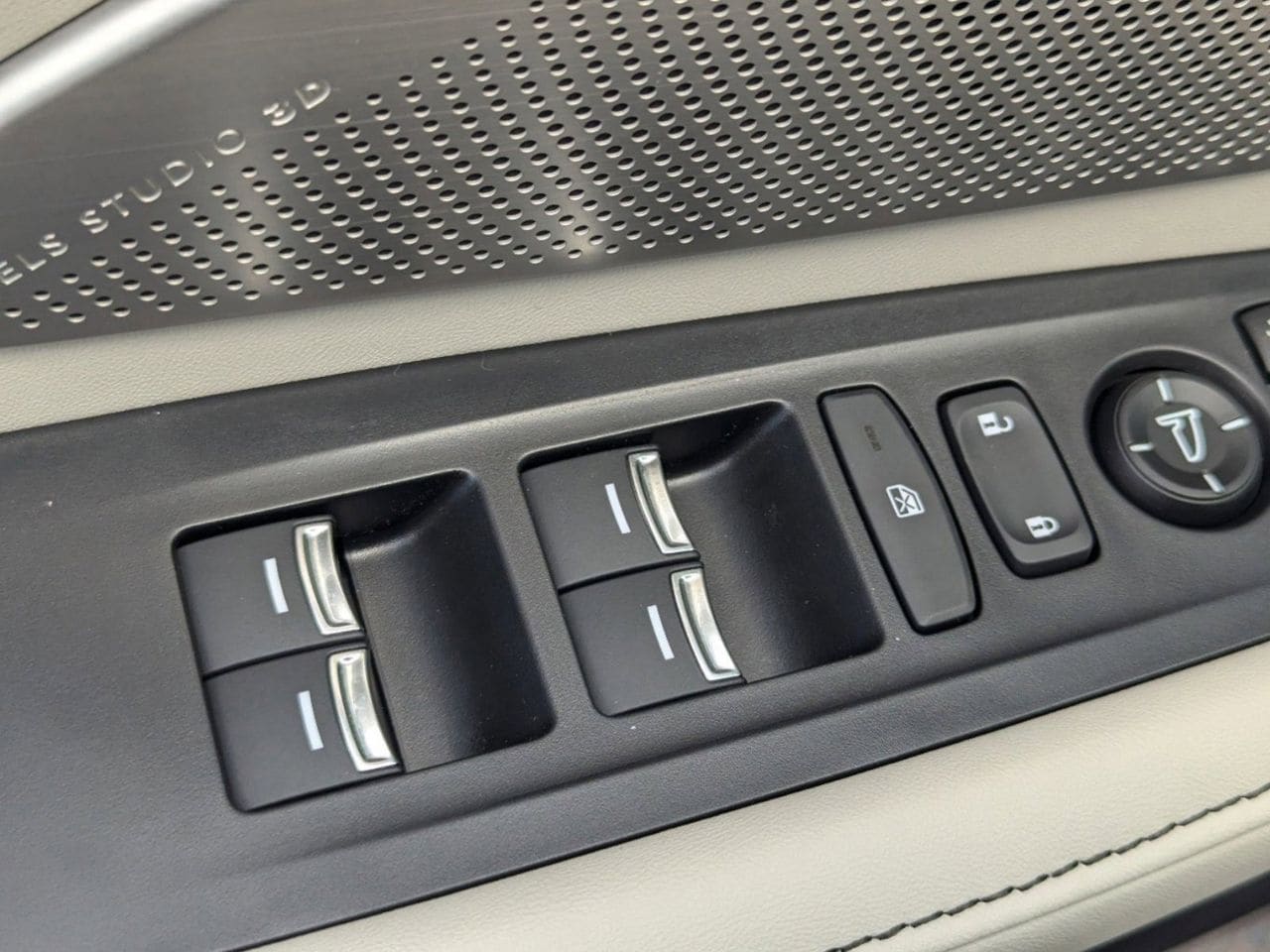 New 2026 Platinum White Pearl Acura Advance Package image 17