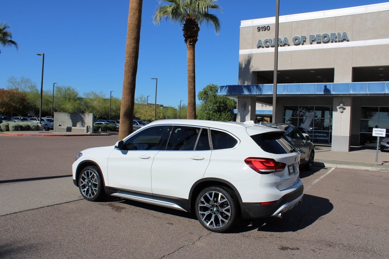 2022 Bmw X1 XDrive28i photo 2
