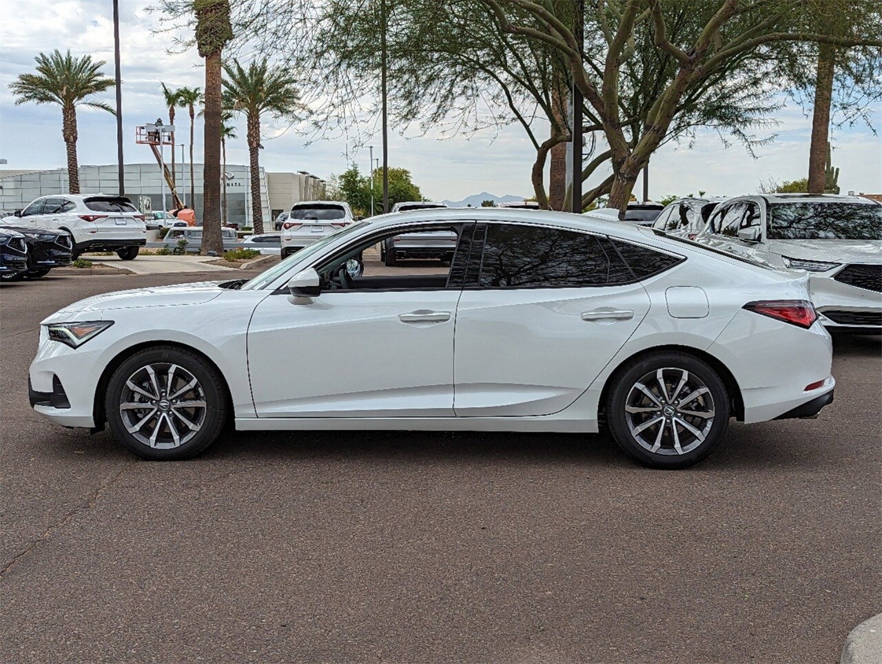 2025 Acura Integra Base photo 3