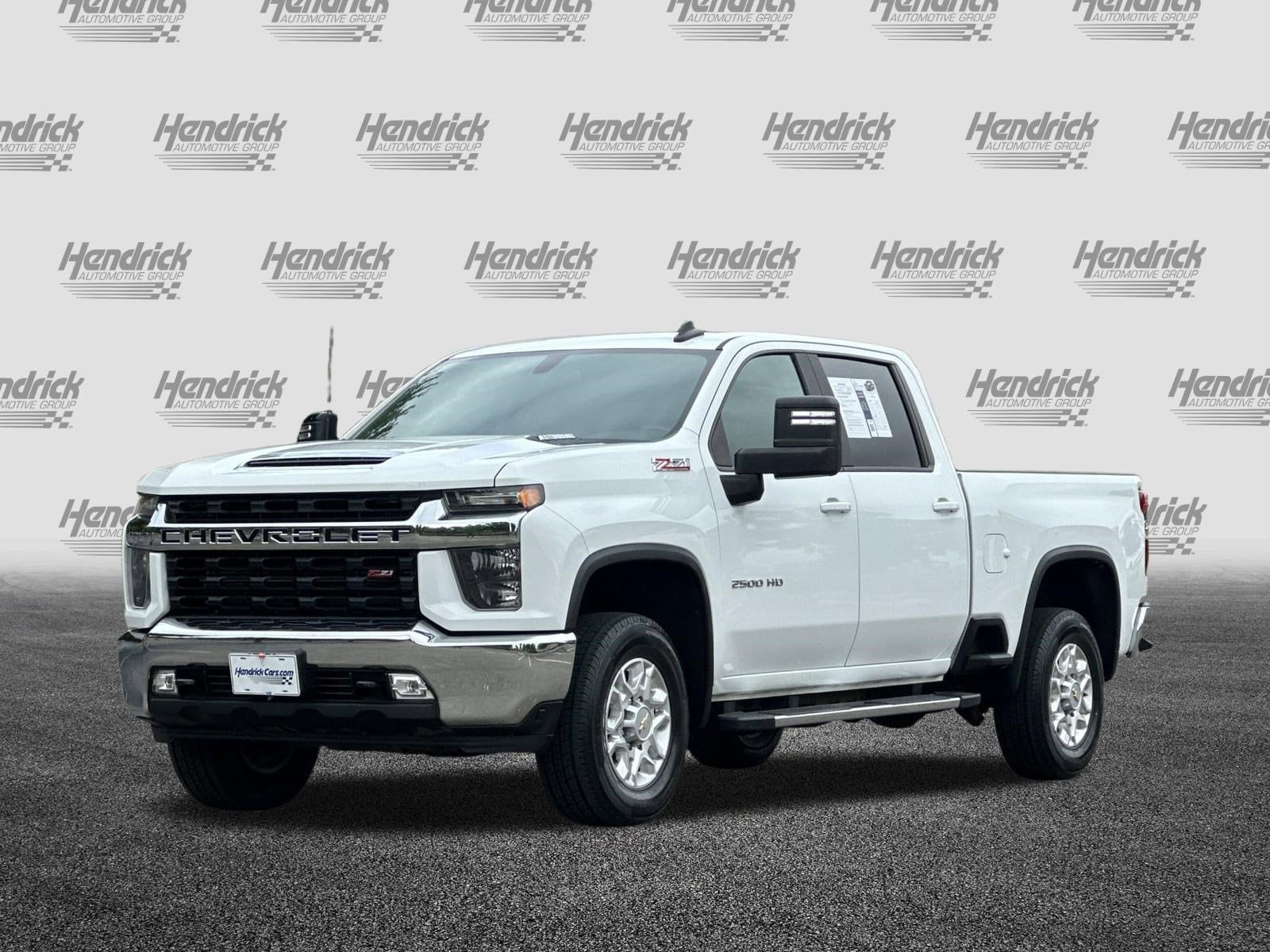2023 Chevrolet Silverado 2500HD photo 3