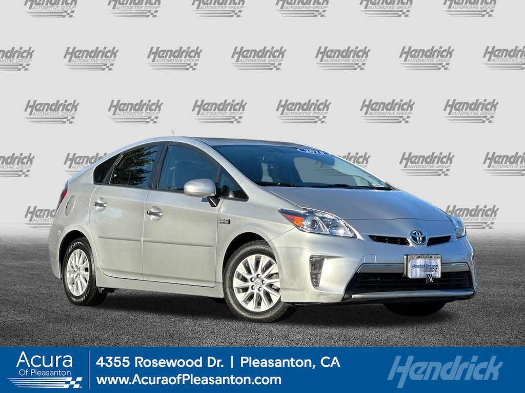 Used 2015 Toyota Prius Plug-In Advanced Hatchback