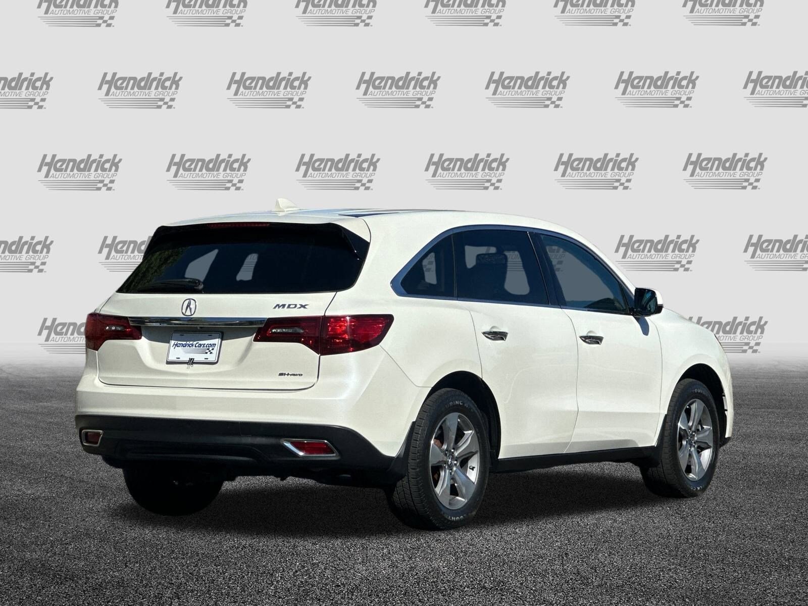 2015 Acura MDX SH-AWD photo 3