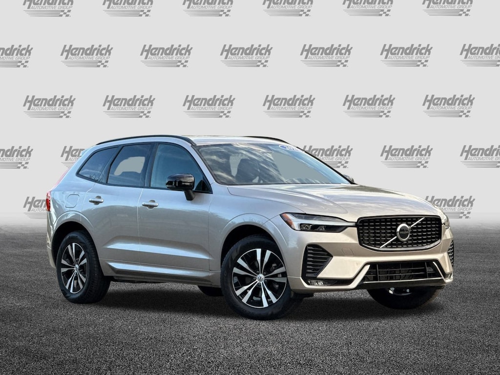 Used 2025 Volvo XC60 Core SUV