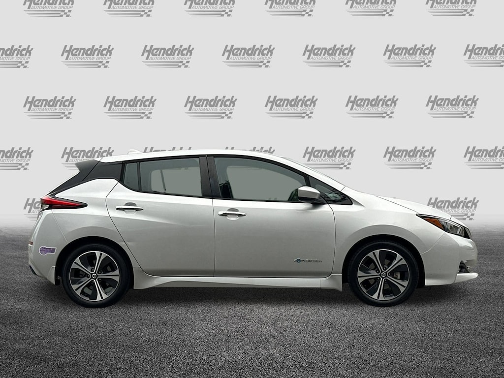 Used 2019 Nissan Leaf SV Hatchback