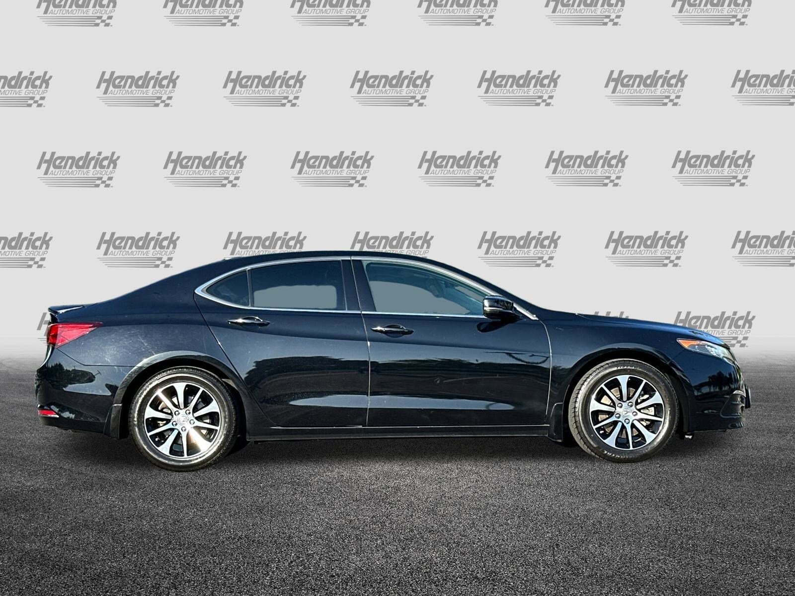 2015 Acura TLX Technology photo 2