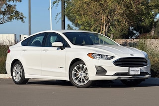 2019 Ford Fusion Hybrid SE Sedan