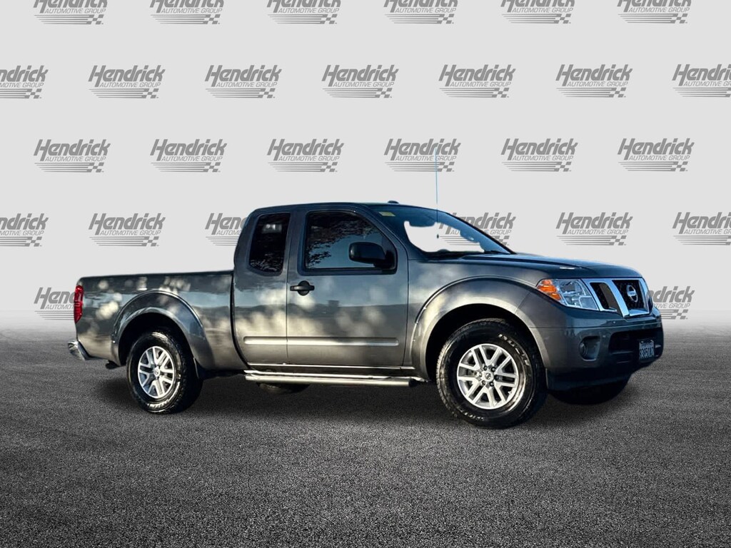 Used 2017 Nissan Frontier SV V6 Pickup