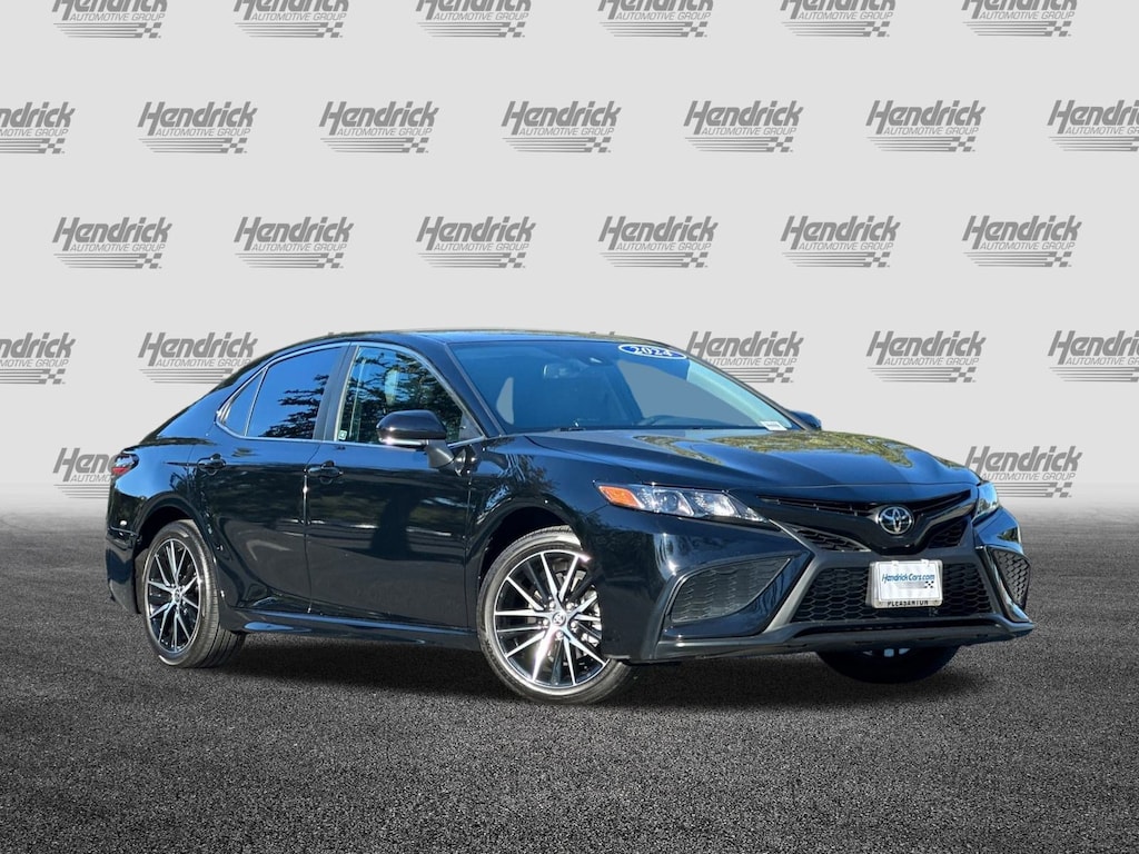Used 2024 Toyota Camry SE Sedan