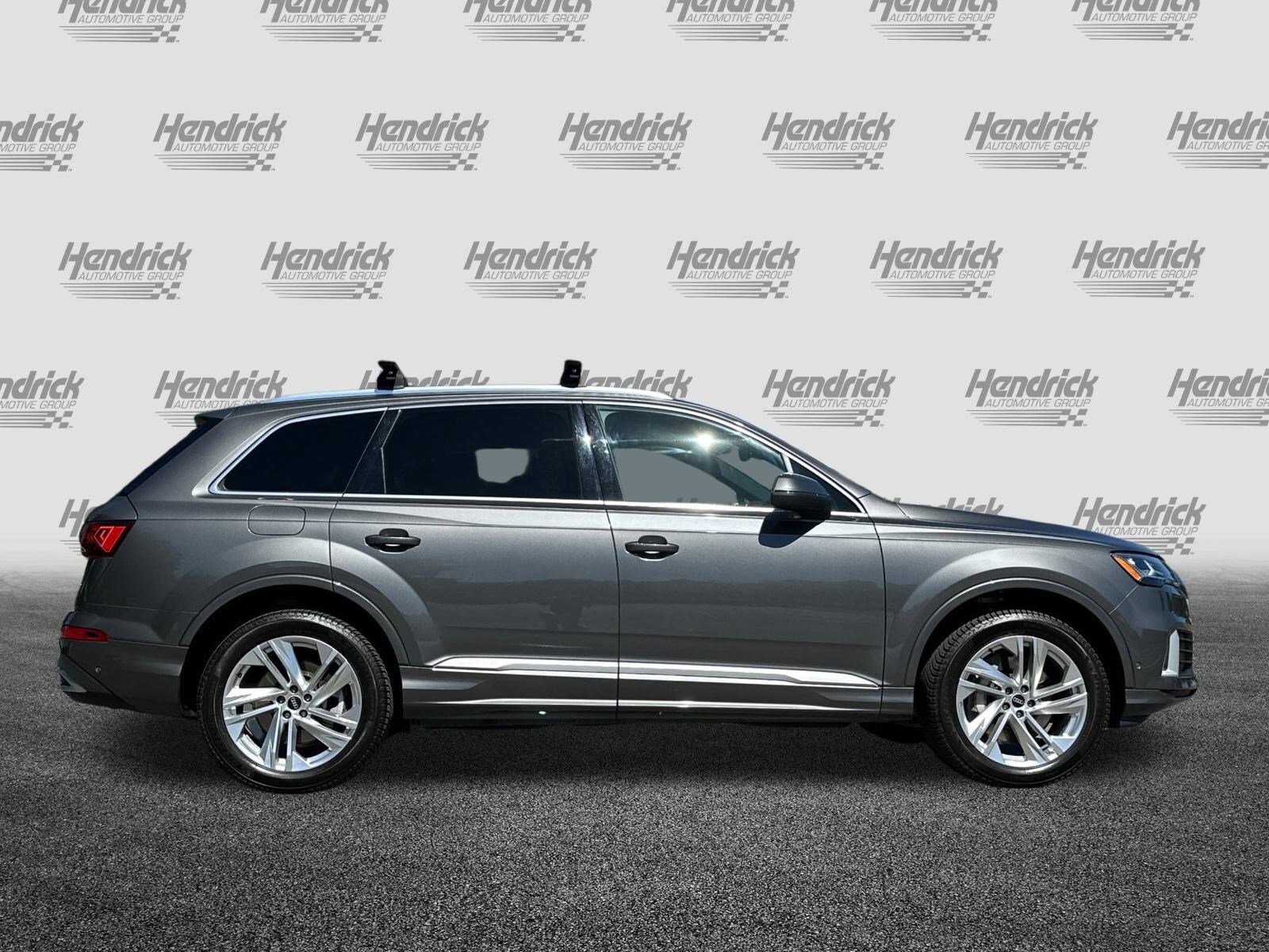 2021 Audi Q7 Premium photo 2