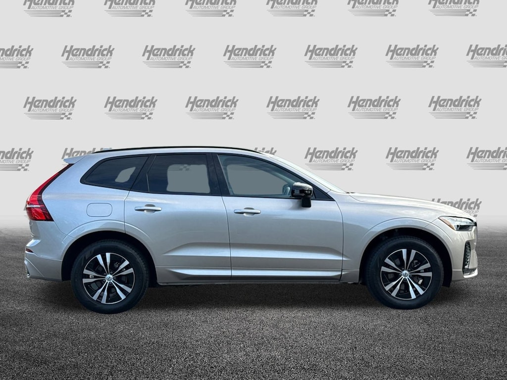 Used 2025 Volvo XC60 Core SUV