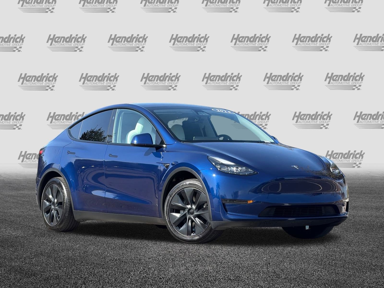 Used 2024 Tesla Model Y Long Range with VIN 7SAYGDED5RF112621 for sale in Kansas City