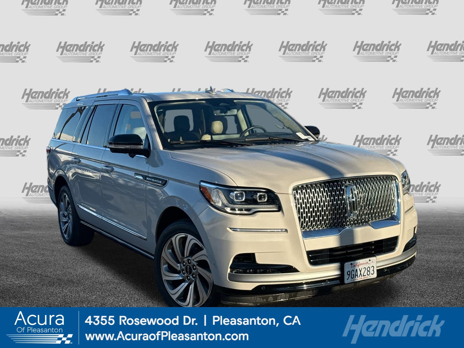 2023 Lincoln Navigator Reserve's photo