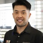 Staff member Gary Chan from ID_74115d565ab0