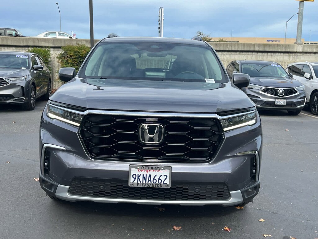 Used 2024 Honda Pilot Touring SUV