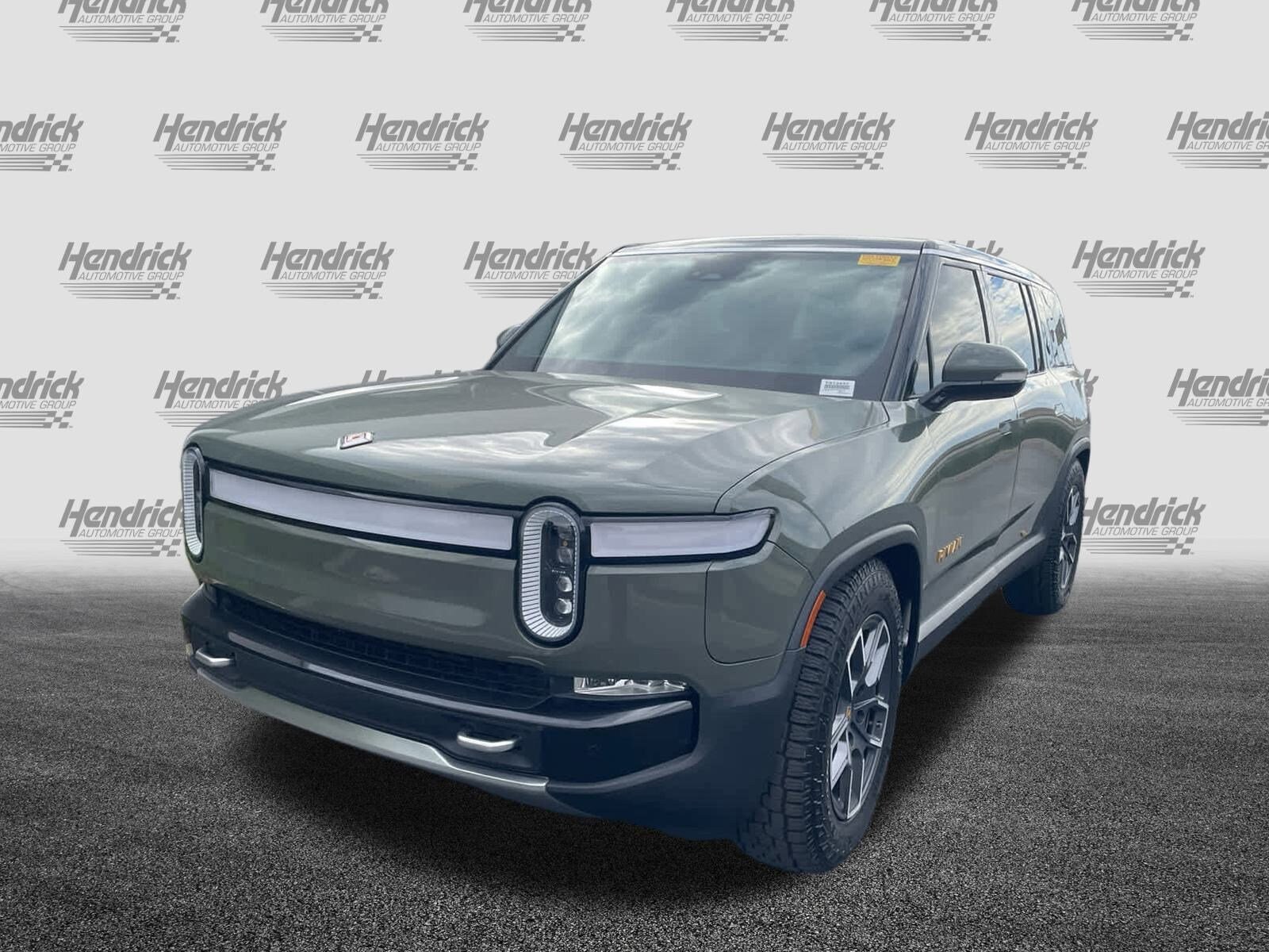 2022 Rivian R1S Launch Edition photo 2