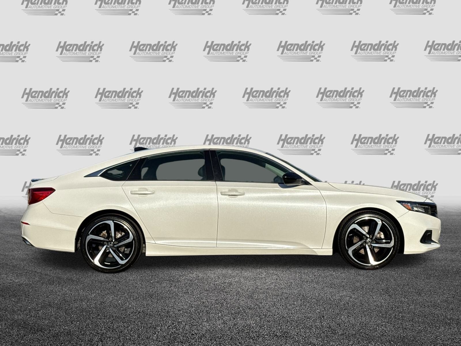 2021 Honda Accord Sport SE photo 2