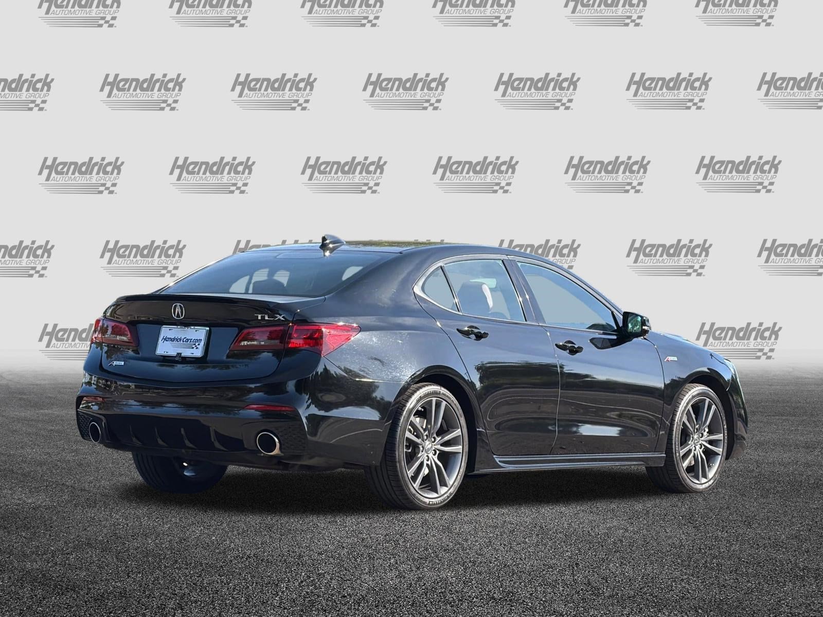 2019 Acura TLX photo 4