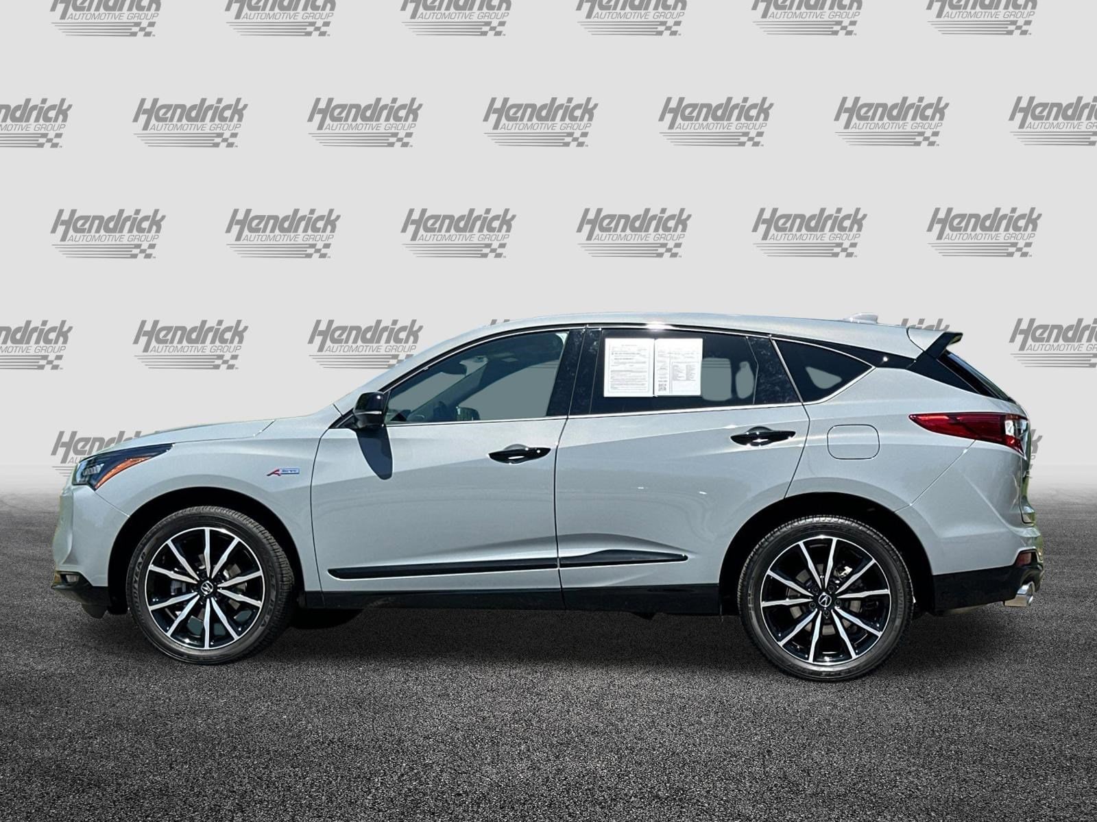 2025 Acura RDX photo 3