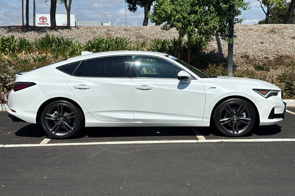 Certified 2025 Acura Integra w/A-Spec Technology Package Hatchback