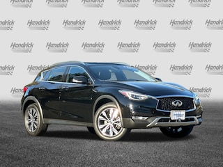 2017 INFINITI QX30 Premium SUV