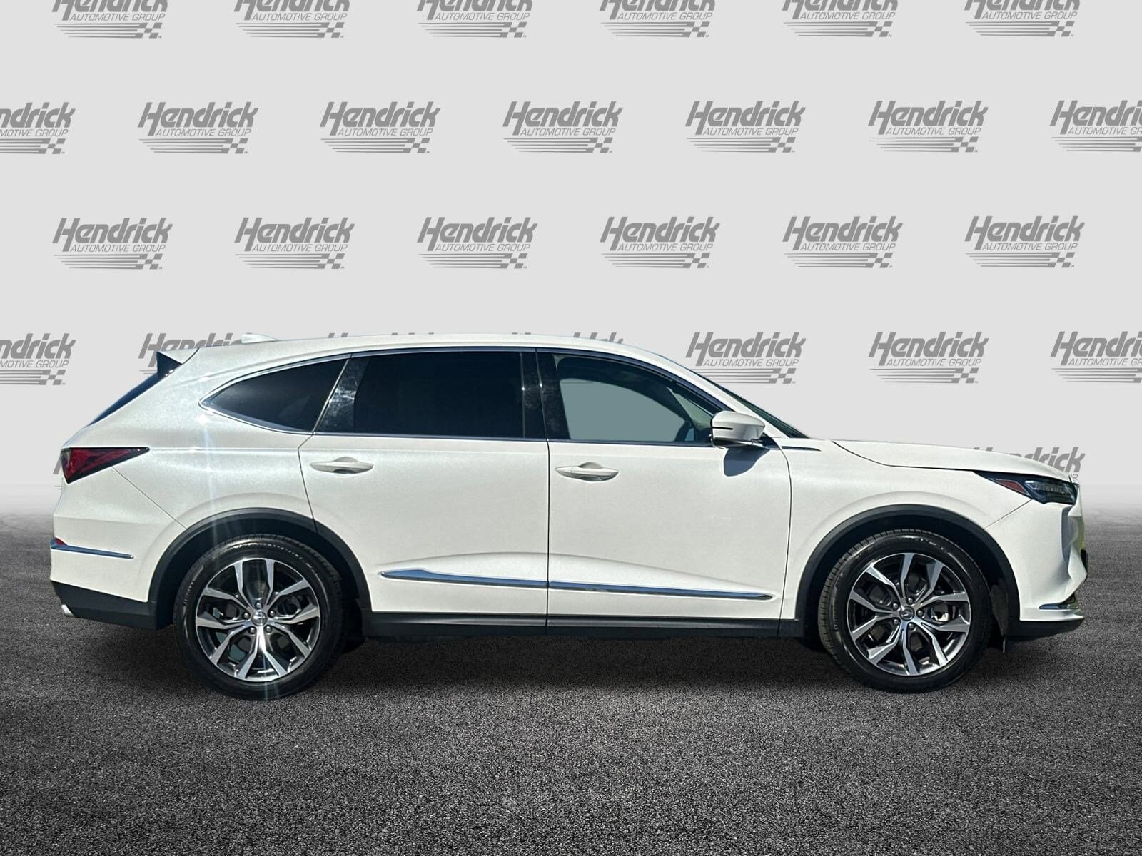 2023 Acura MDX SH-AWD Technology photo 3
