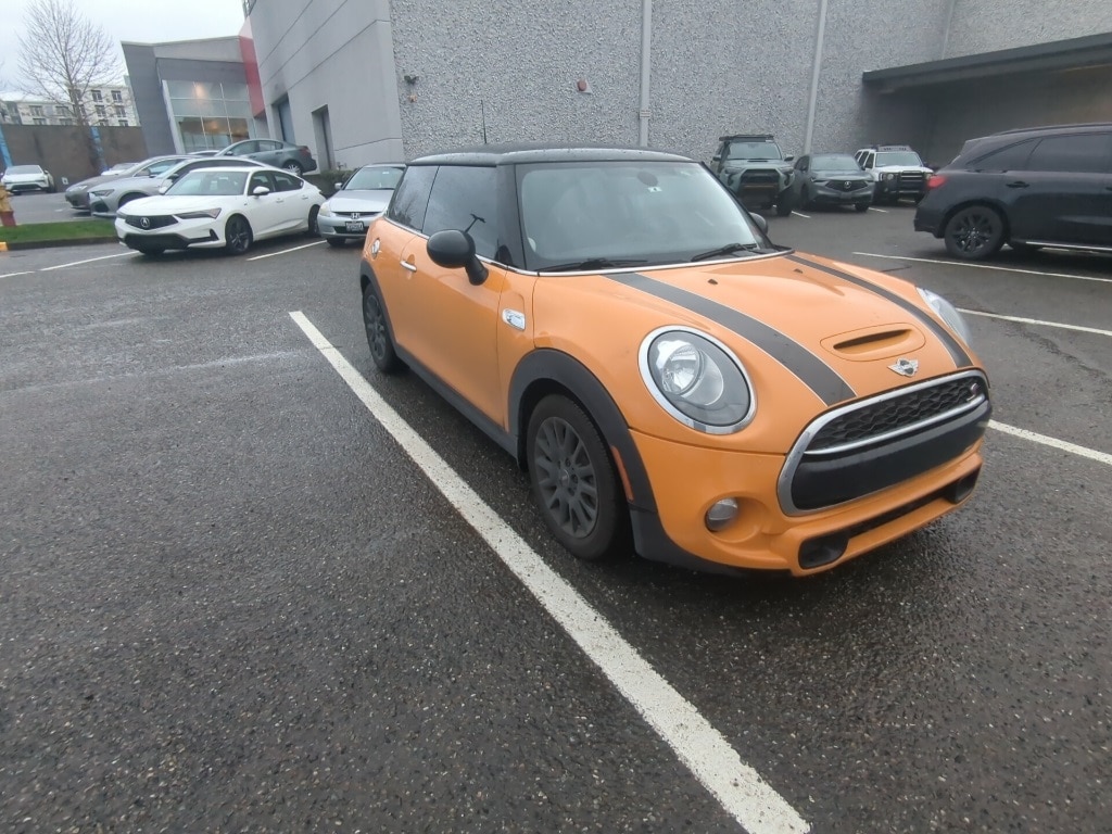 2017 MINI Cooper S's photo