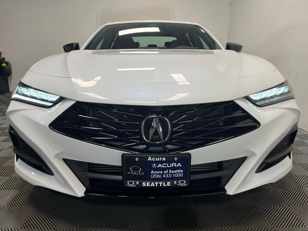 2025 Acura TLX A-Spec SH-AWD photo 4