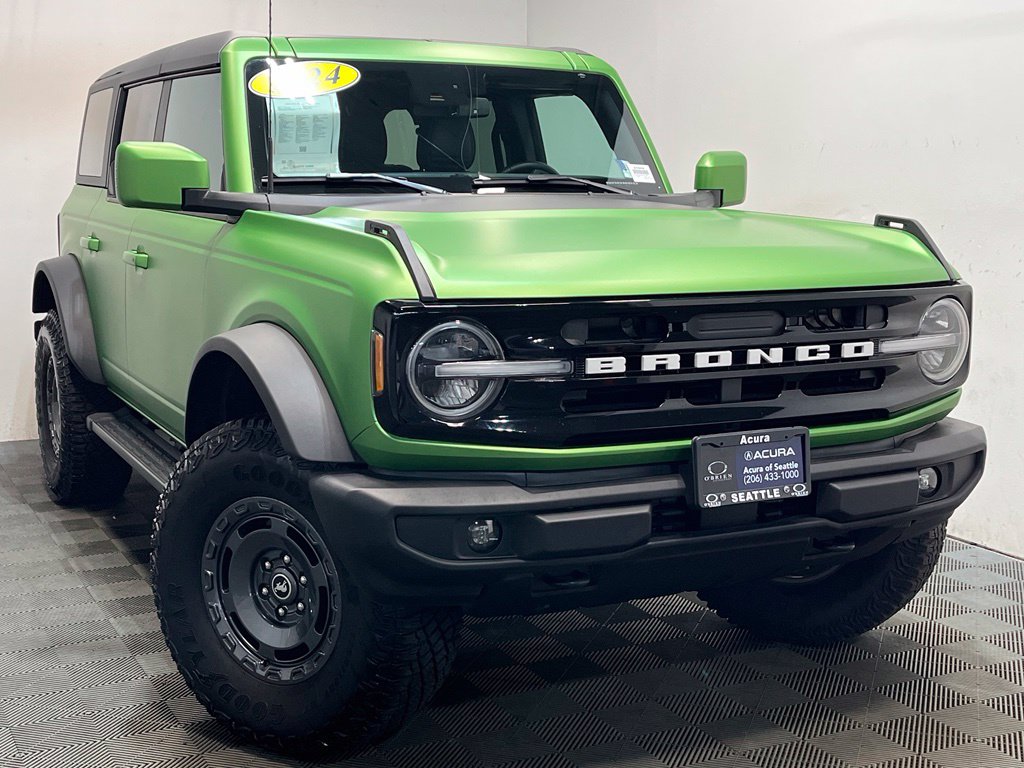 2024 Ford Bronco 4-Door Outer Banks