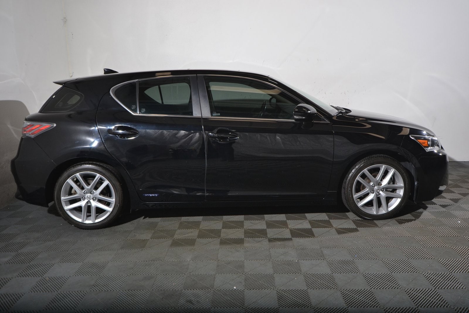 Used 2015 Lexus CT Base with VIN JTHKD5BH4F2246932 for sale in Seattle, WA