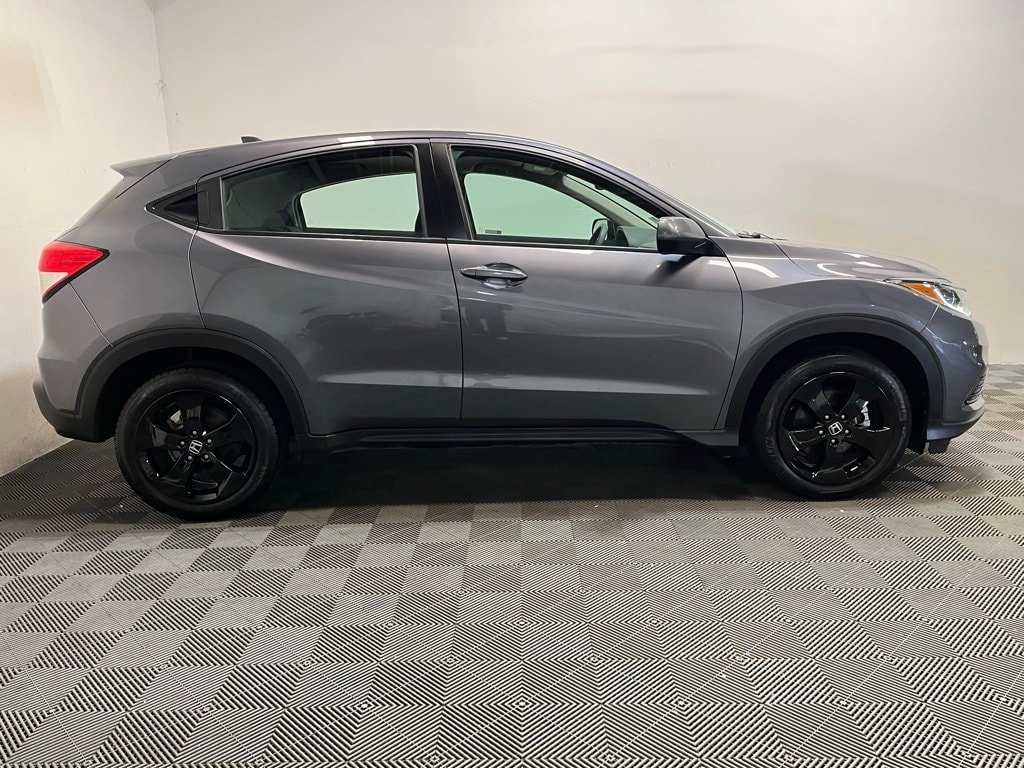 Used 2022 Honda HR-V LX with VIN 3CZRU6H32NM717933 for sale in Seattle, WA