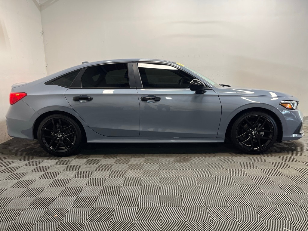 Used 2022 Honda Civic Sport with VIN 2HGFE2F58NH586378 for sale in Seattle, WA