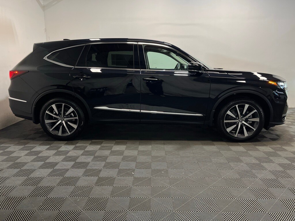 2026 Acura MDX Technology SH-AWD photo 2