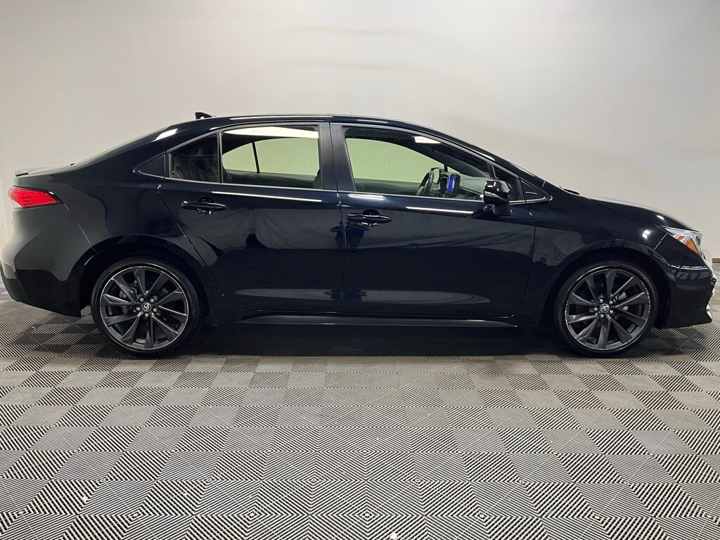 2024 Toyota Corolla Hybrid SE photo 4