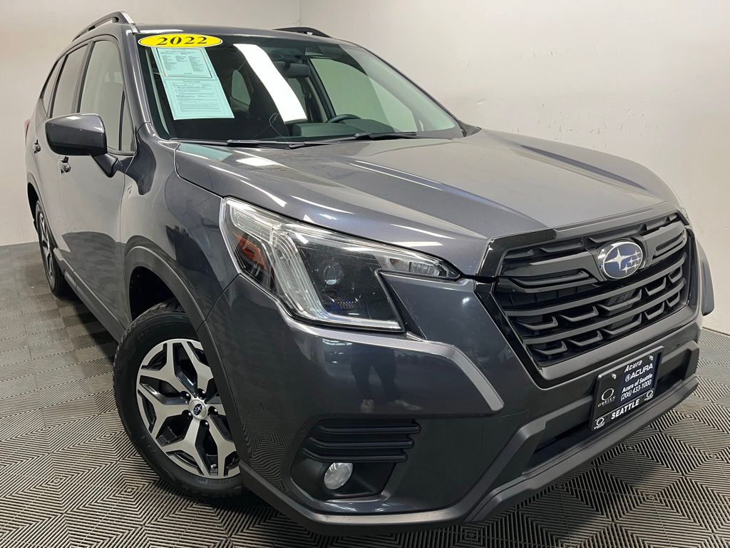 2022 Subaru Forester Premium's photo