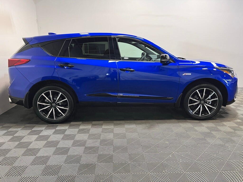2025 Acura RDX A-Spec Advance photo 4