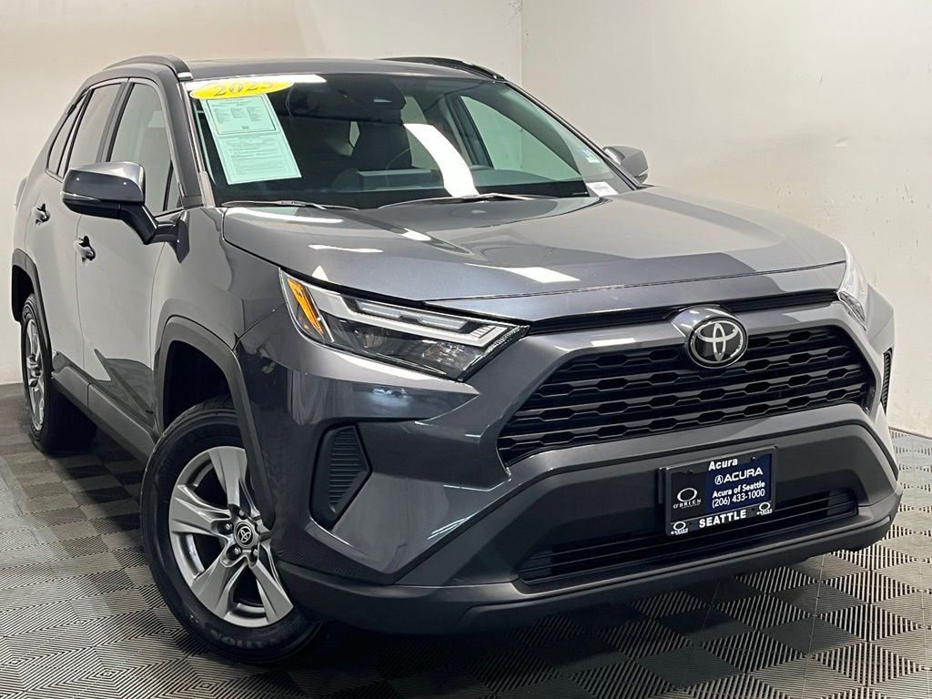 Used 2025 Toyota RAV4 Hybrid XLE SUV