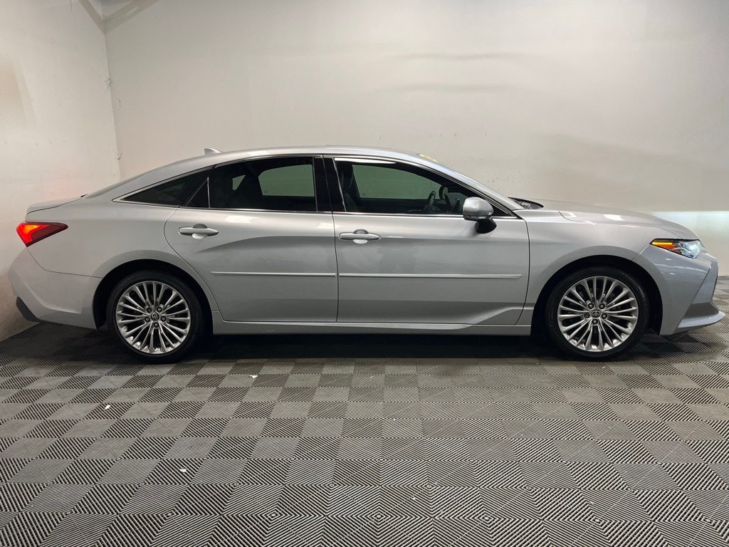 Used 2022 Toyota Avalon Limited with VIN 4T1DZ1FB9NU073109 for sale in Seattle, WA