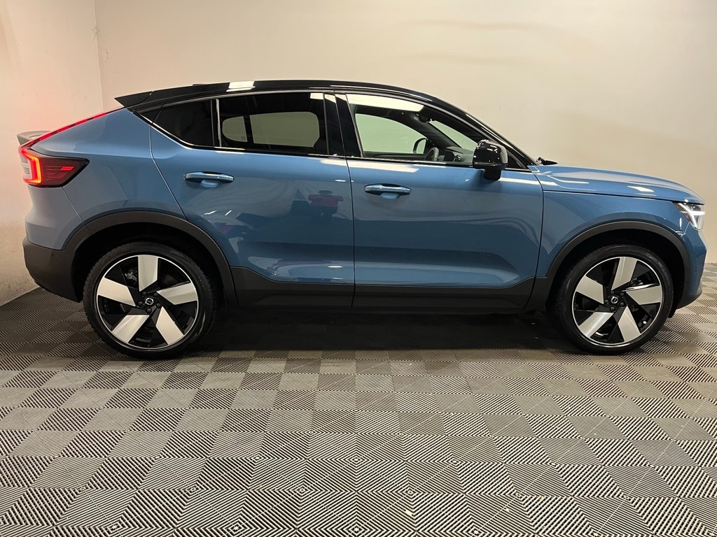 Used 2022 Volvo C40 Recharge Pure Electric Ultimate SUV
