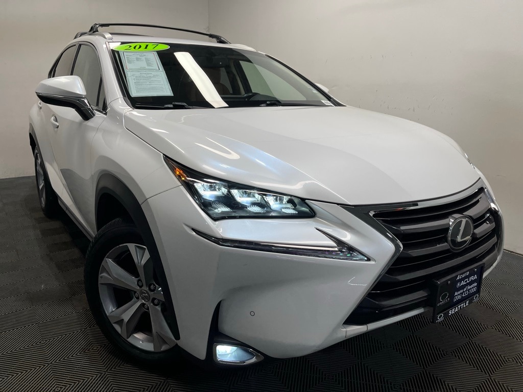 2017 Lexus NX 200t's photo