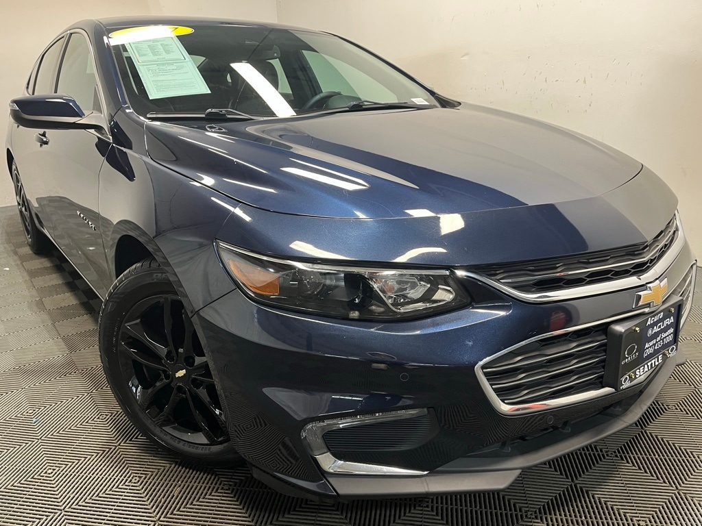 Used 2017 Chevrolet Malibu LT Sedan