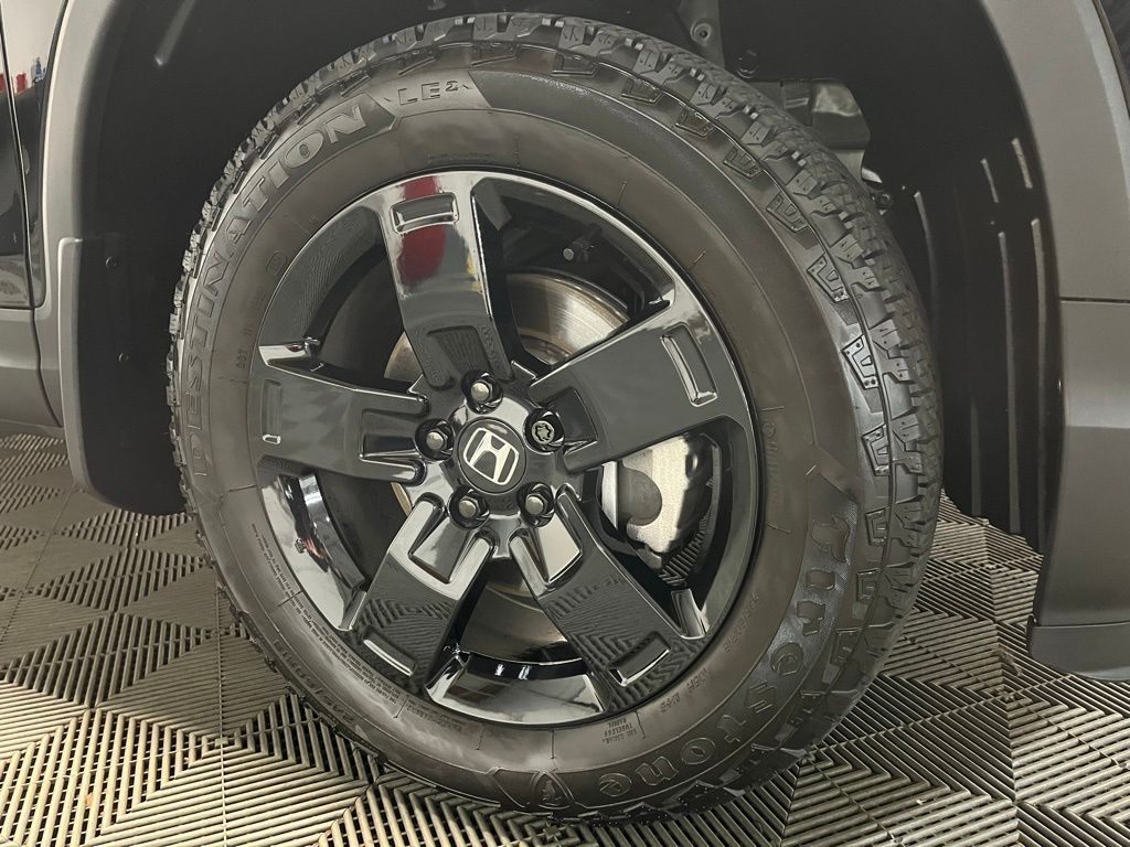 Used 2025 Honda Ridgeline Black Edition Truck