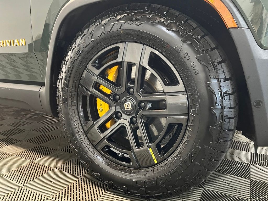 Used 2023 Rivian R1T Adventure Truck