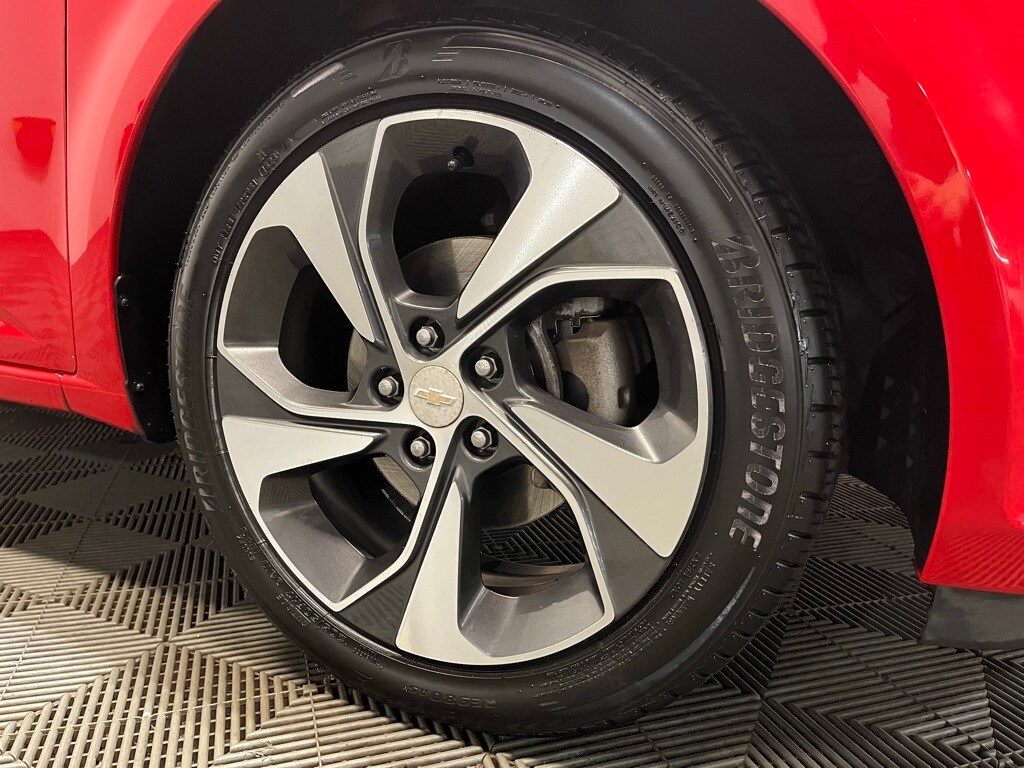 2018 Chevrolet Sonic Premier photo 3