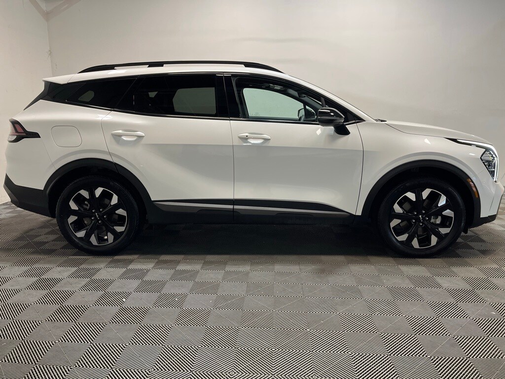 2023 Kia Sportage Plug-In Hybrid X-Line photo 4