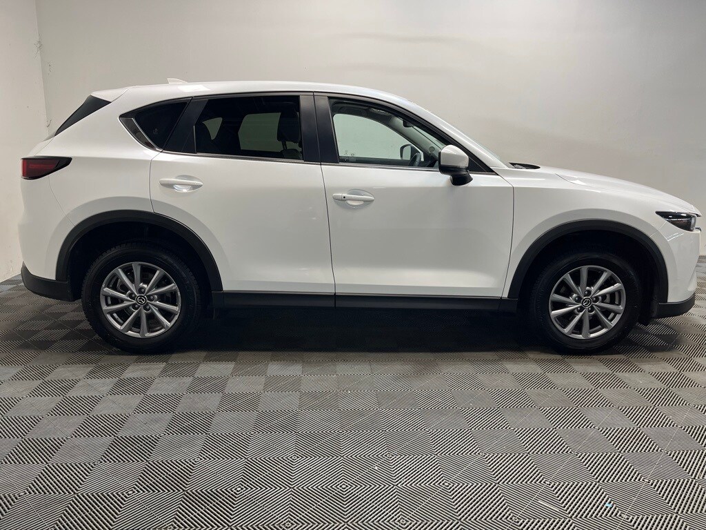 2022 Mazda CX-5 2.5 S Preferred photo 4