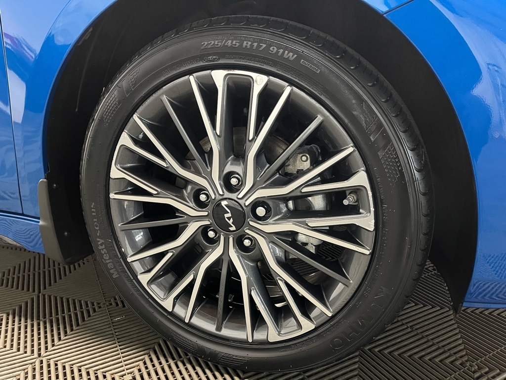 Used 2024 Kia Forte GT-Line Sedan