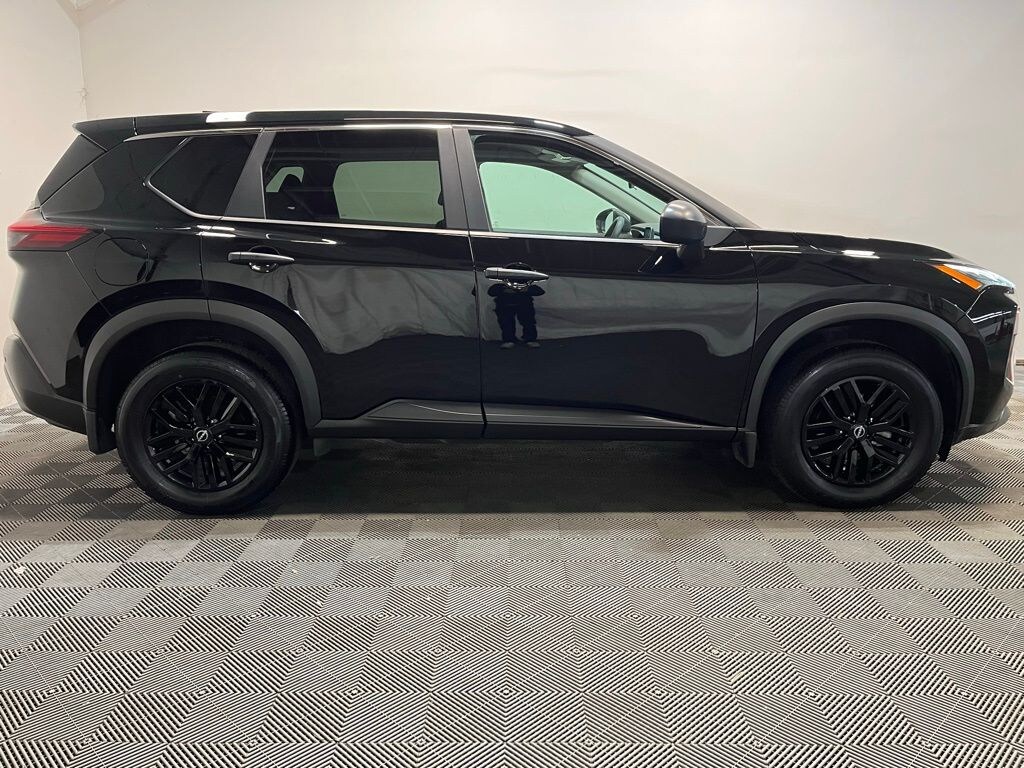 Used 2023 Nissan Rogue S SUV