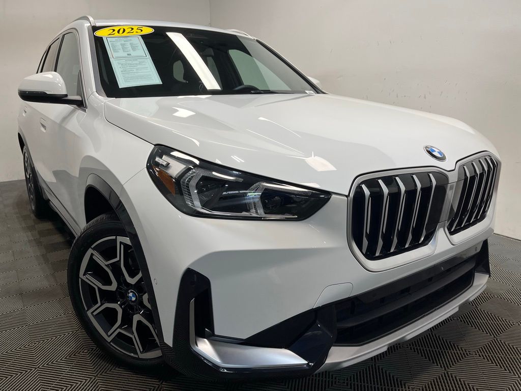 2025 BMW X1 xDrive28i's photo