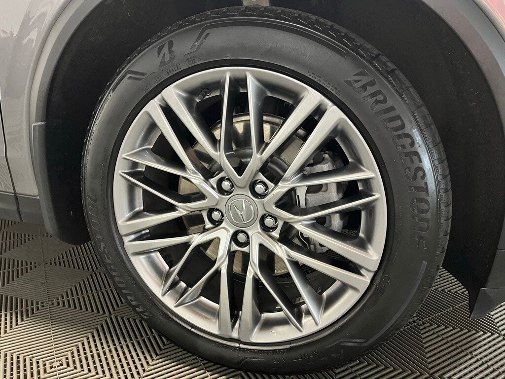 2023 Acura MDX SH-AWD Advance photo 3