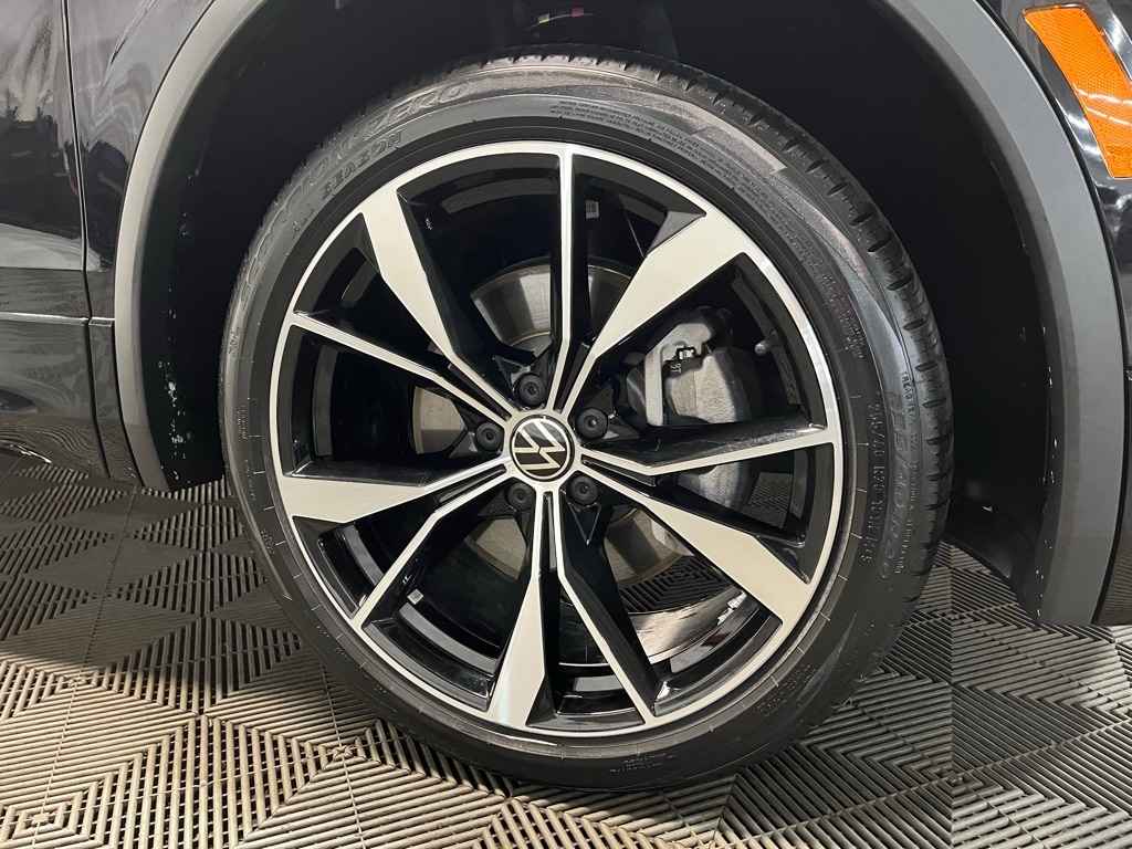 Used 2022 Volkswagen Tiguan 2.0T SEL R-Line SUV